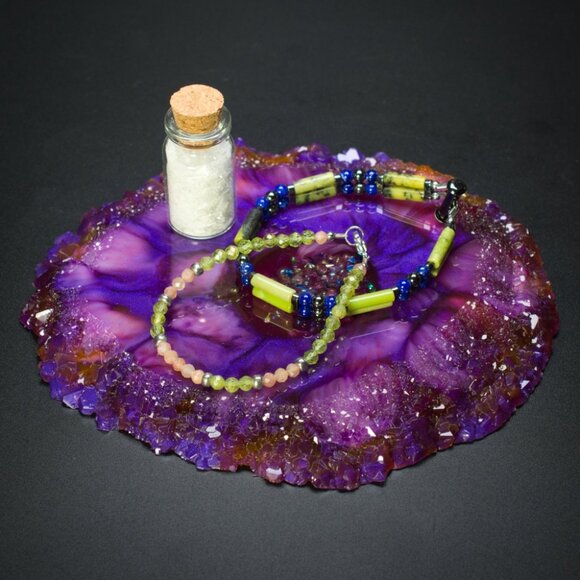 Cosmic Nebula Crystal Edge Vanity Tray | Perfume Tray | Candle Tray | Ring Tray - Picture 3 of 3
